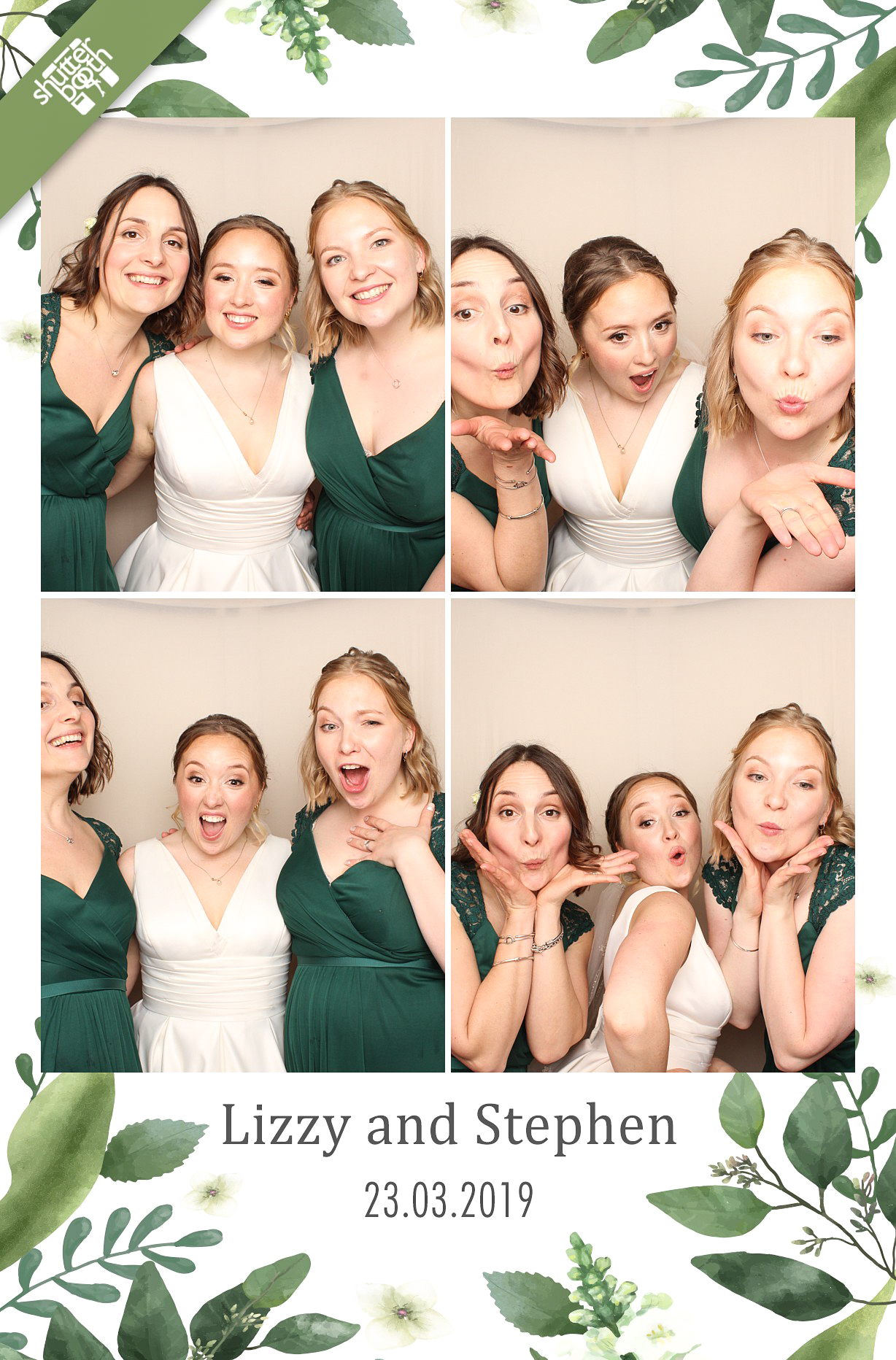 Lizzy and Stephen | View more photos from the event at gallery.shutterbooth.co.uk/u/Shutterbooth/Lizzy-and-Stephen